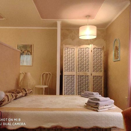 Apartments Domovik Latorichnaya,3 穆卡切沃 外观 照片